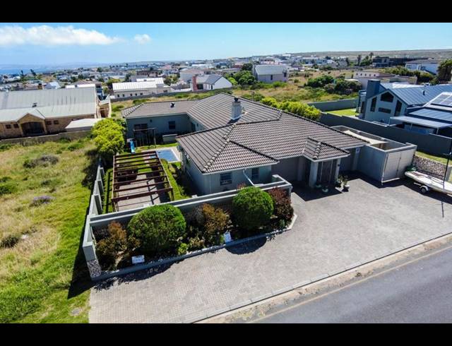 5 BEDROOM HOUSE FOR SALE IN MYBURGH PARK